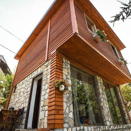 Cece'S Home Mavrovo Eksteriør bilde