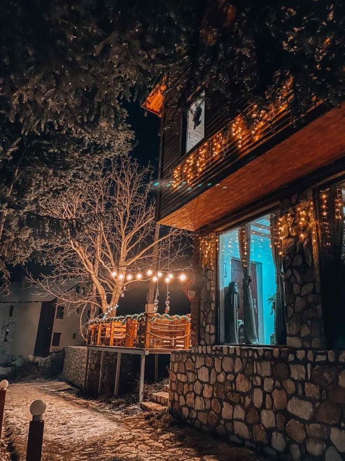 Cece'S Home Mavrovo Eksteriør bilde