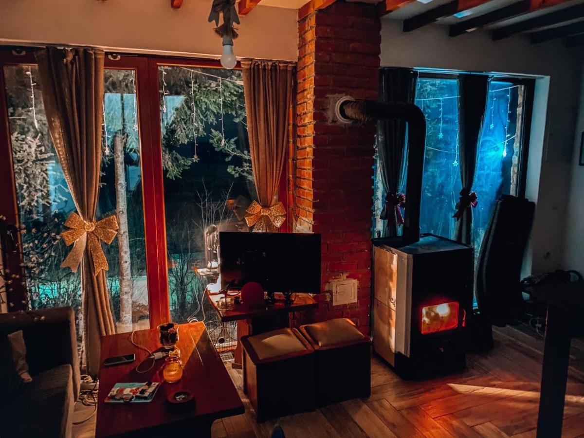 Cece'S Home Mavrovo Eksteriør bilde