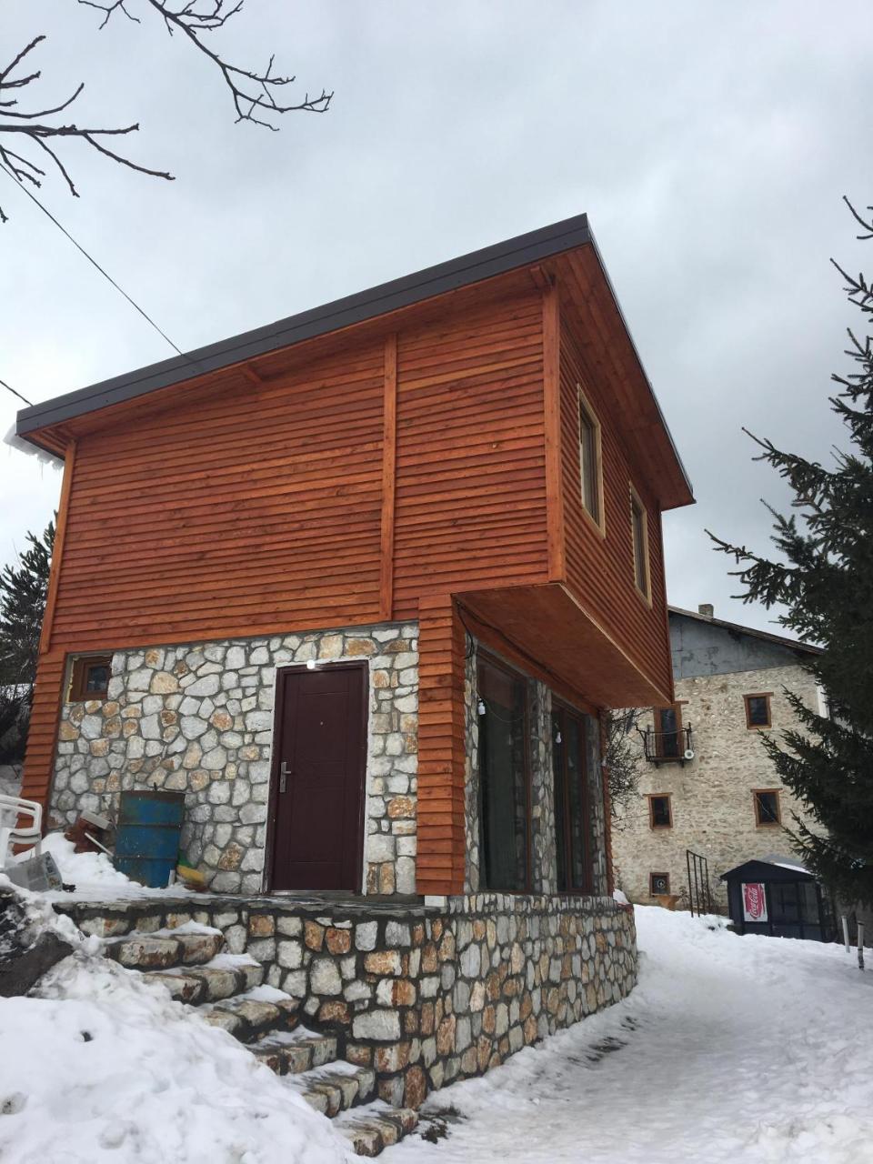 Cece'S Home Mavrovo Eksteriør bilde