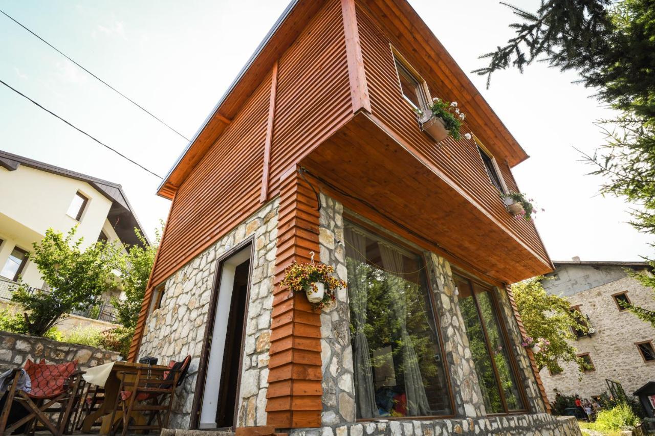 Cece'S Home Mavrovo Eksteriør bilde