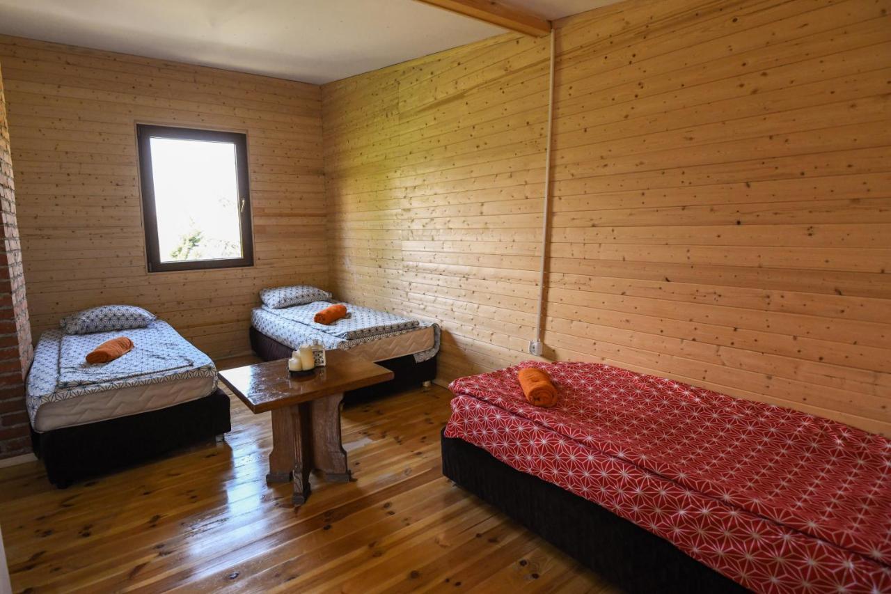 Cece'S Home Mavrovo Eksteriør bilde