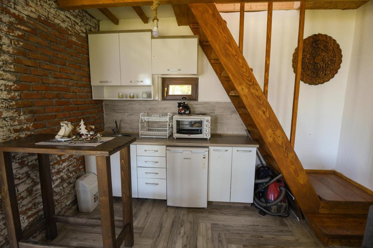 Cece'S Home Mavrovo Eksteriør bilde